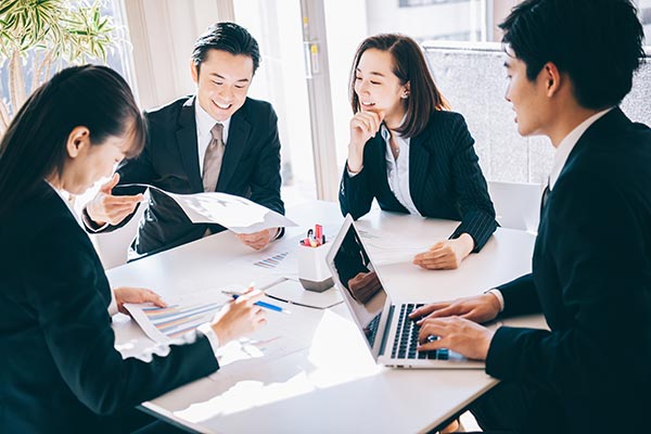 経営コンサルティング業